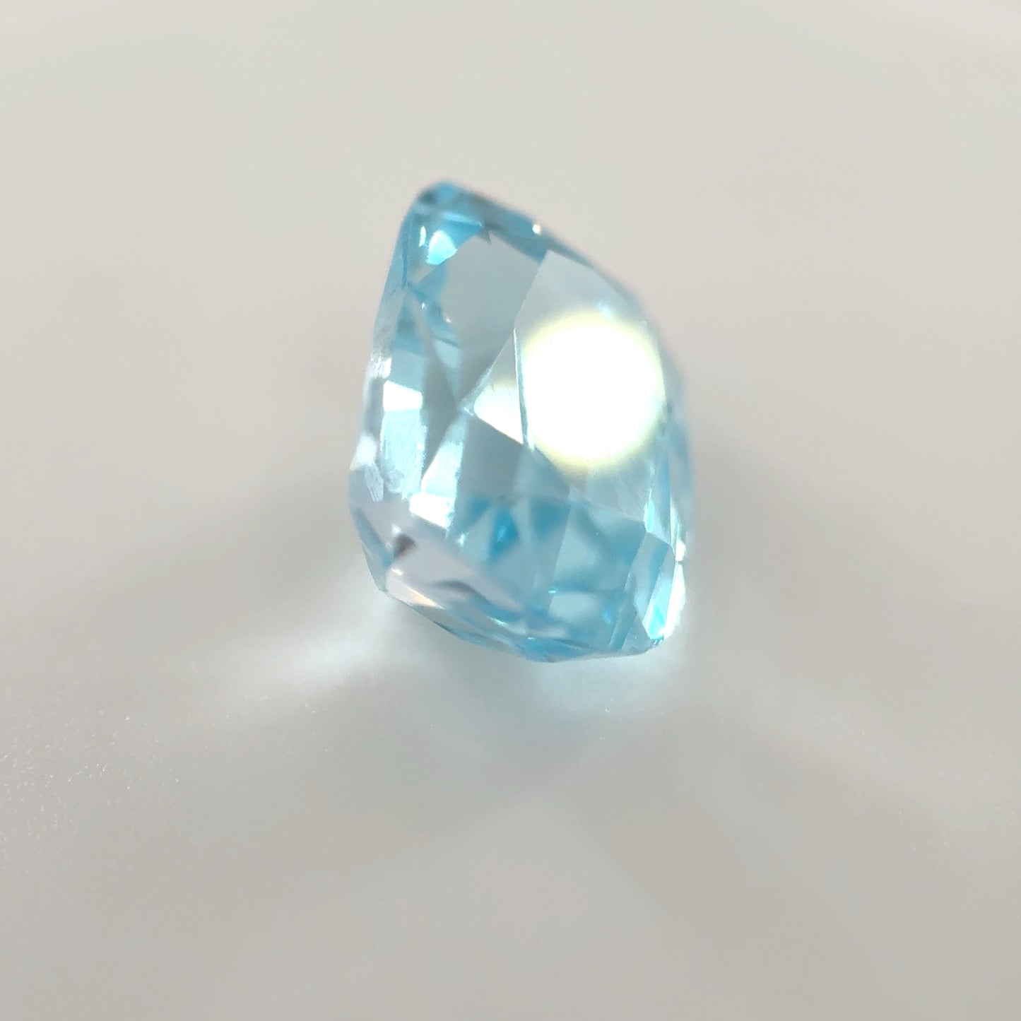 1732-TSB-13 | 3.3ct Swiss Blue Topaz | 7.5x9.5mm
