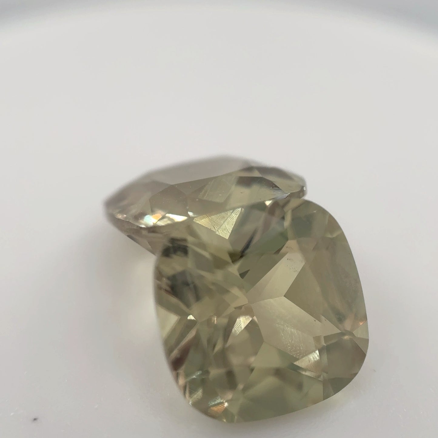 2004-ODS-193 | 5.9ct Diaspore | 8.7mm