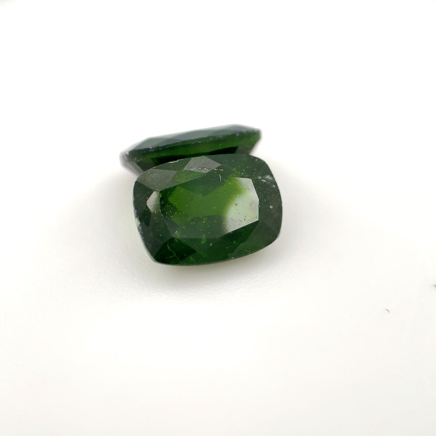 2177-DCR-44 | 1.9ct Chrome Diopside | 5x7mm