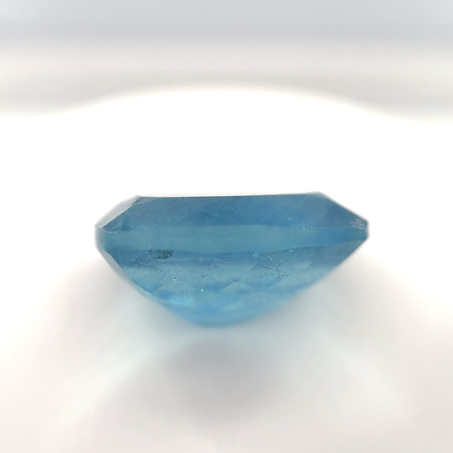 3206-BAQ-88 | 11ct Aquamarine | 15.7x12.1mm