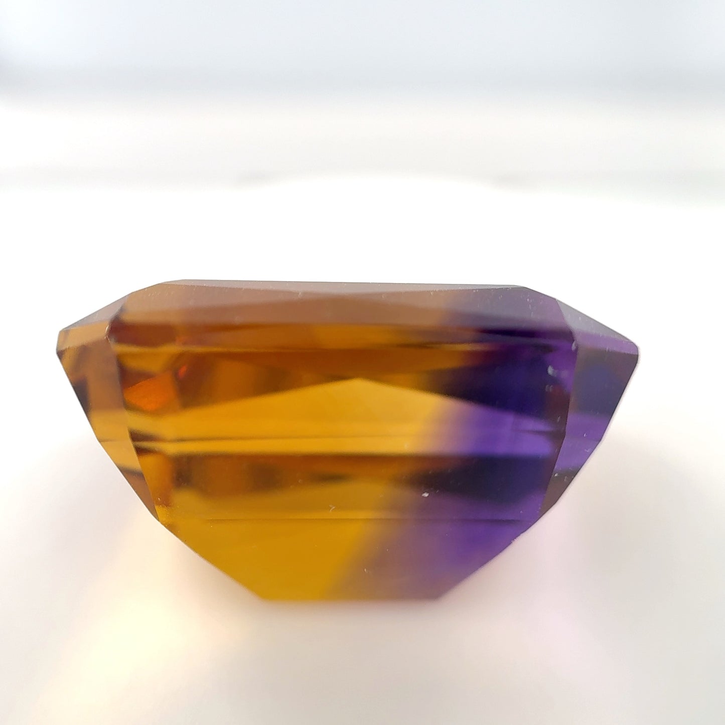 2876-QAT-168 | 29.3ct Ametrine | 15.1x22.1mm