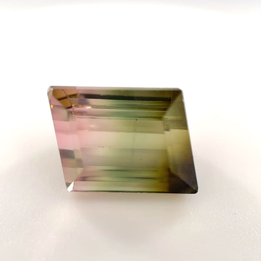 Earth Grown 4.97ct Bi-Color Tourmaline – Untreated Loose Gemstone 9.4x7.7mm