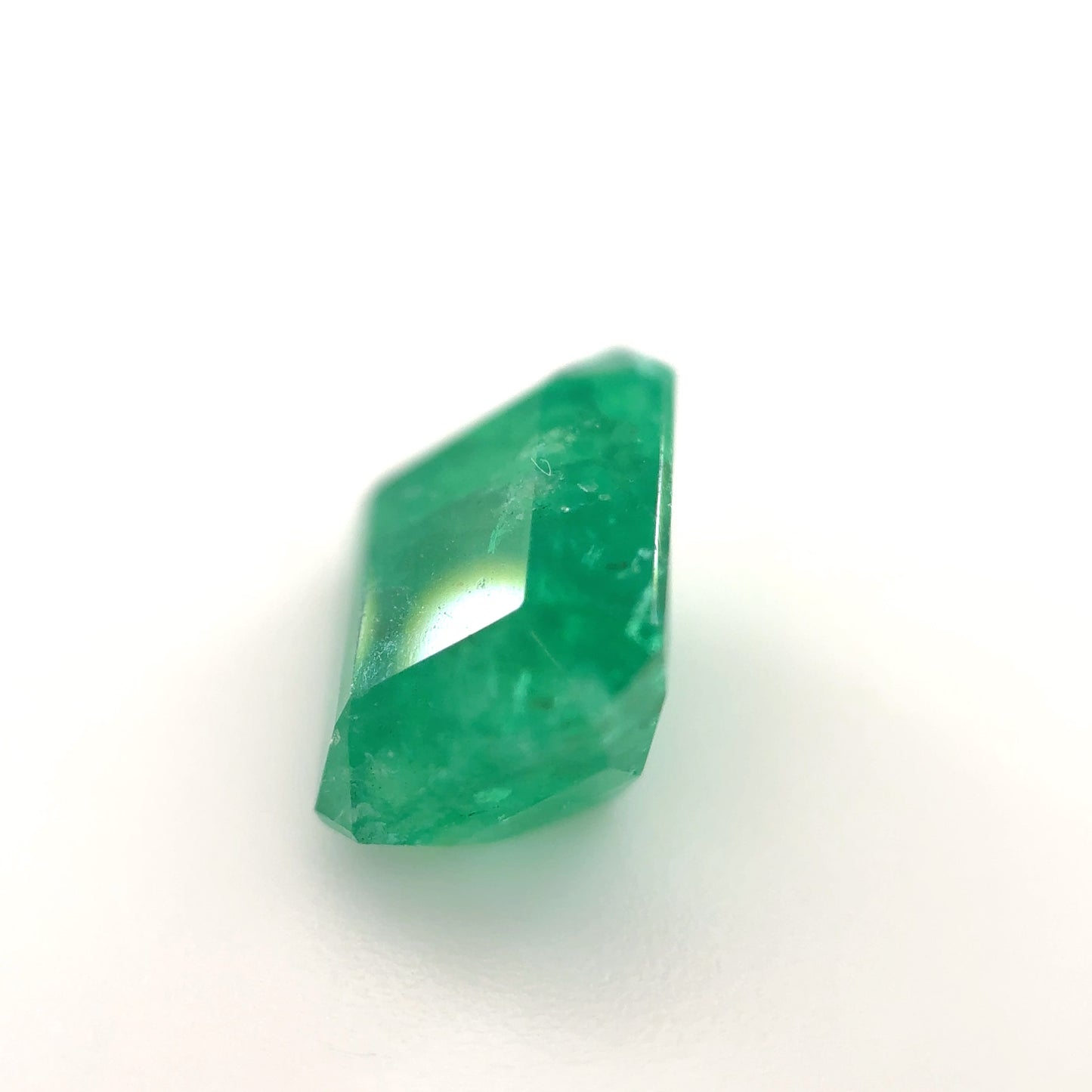 1651-BEM-66 | 1.8ct Emerald | 6.5x8mm | Unheated