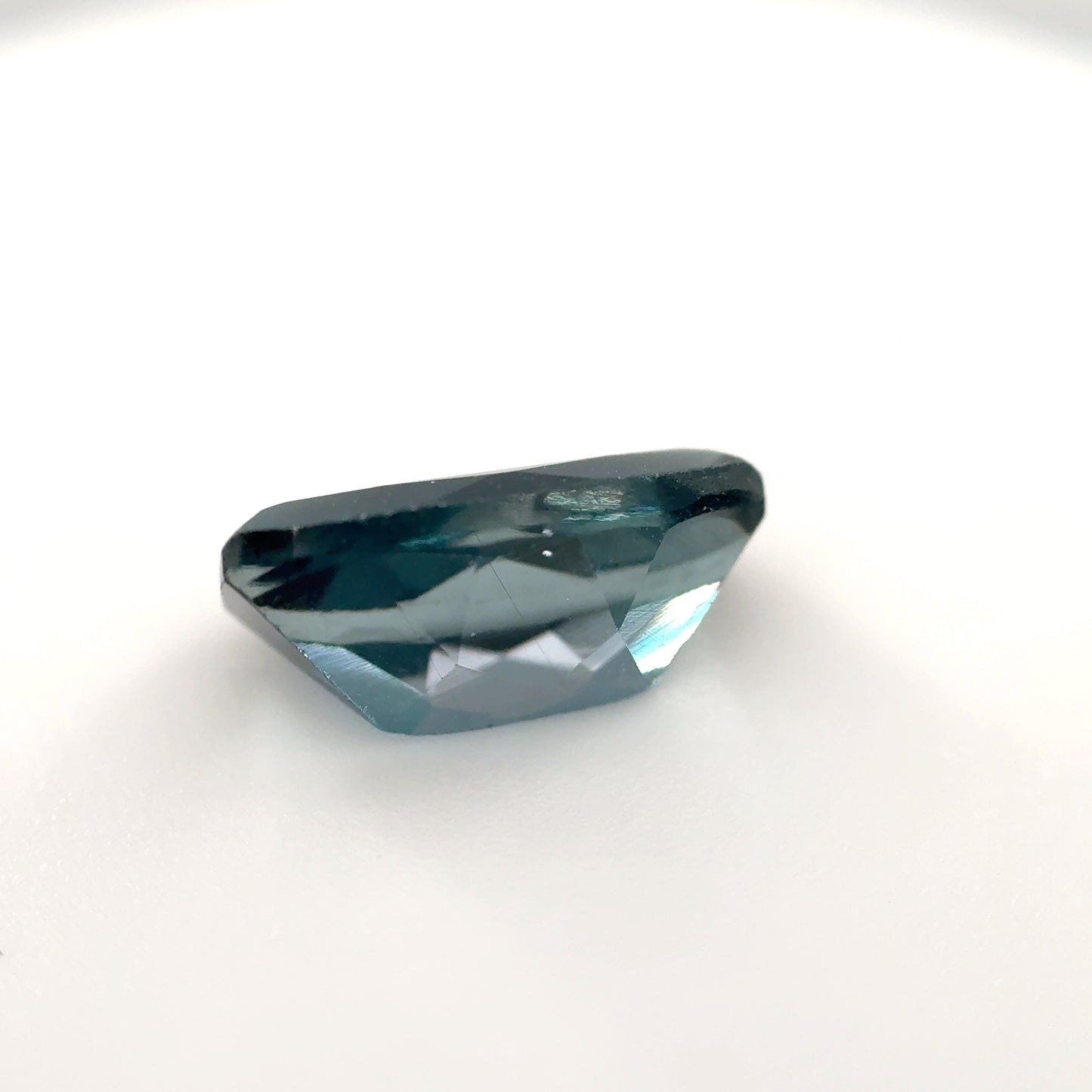 4153-TLB-11 | 1.8ct London Blue Topaz | 4.8x9.6mm