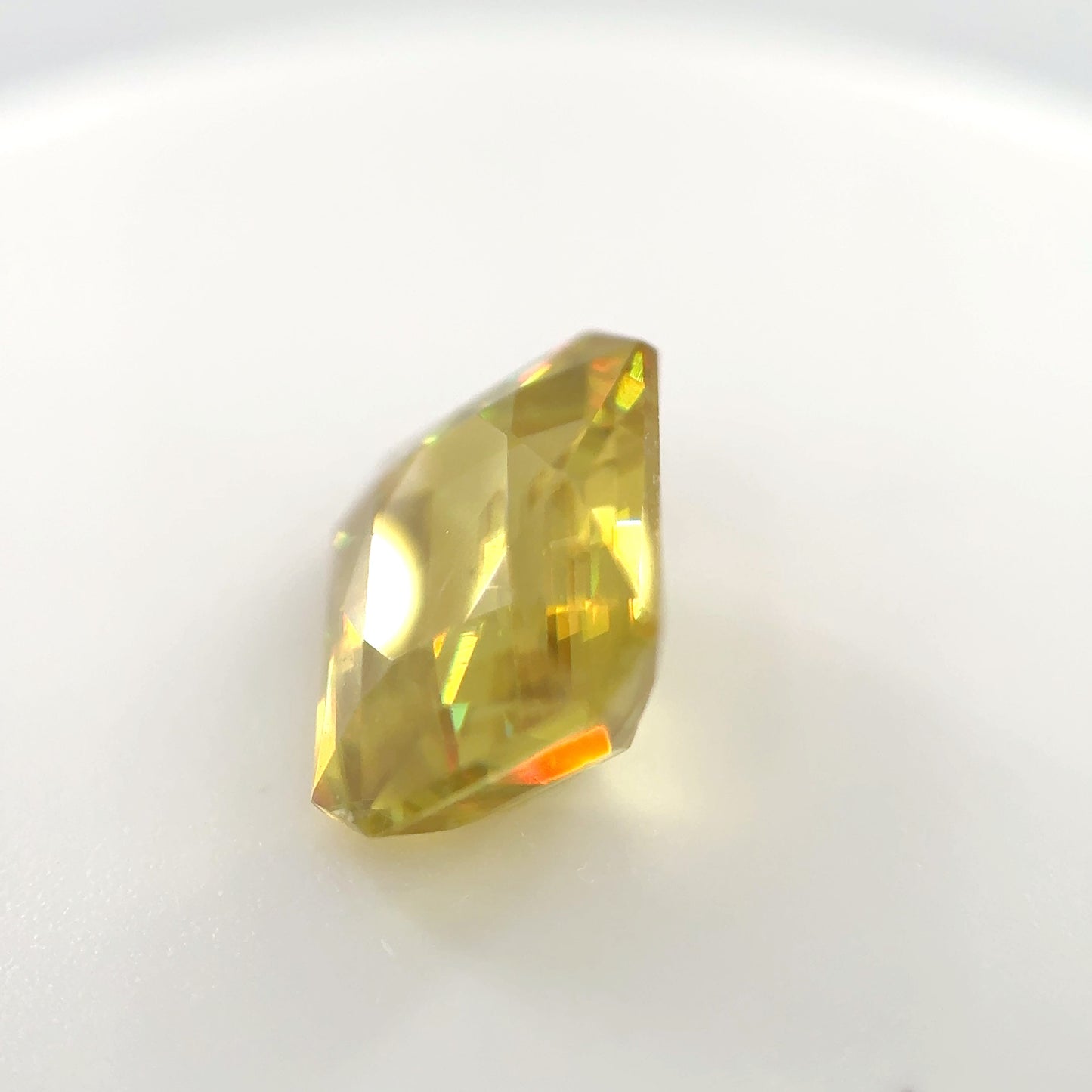 4103-OSP-121 | 3.15ct Sphene | 7.6x9.6mm