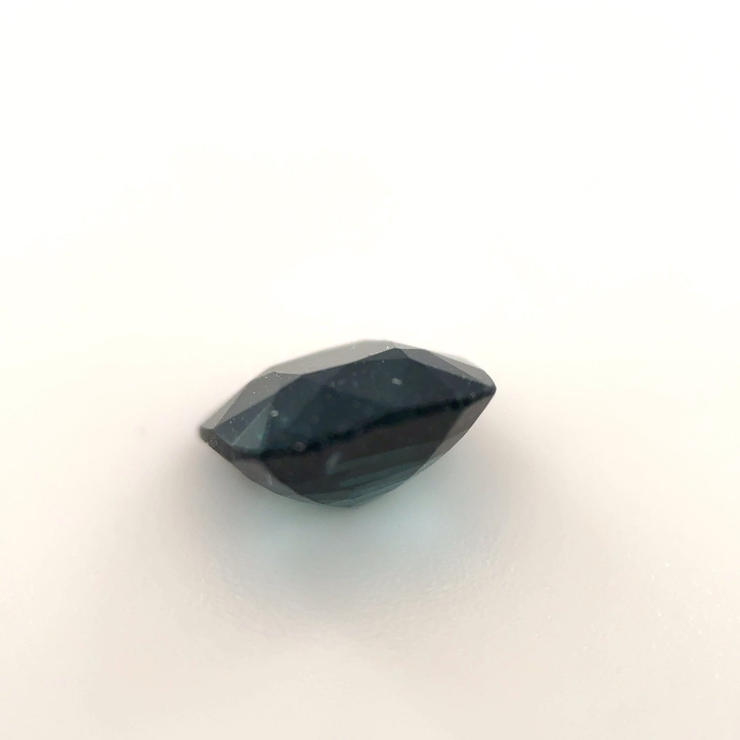 845-SN-24 | 0.97ct Spinel | 5.6x6.1mm | Untreated