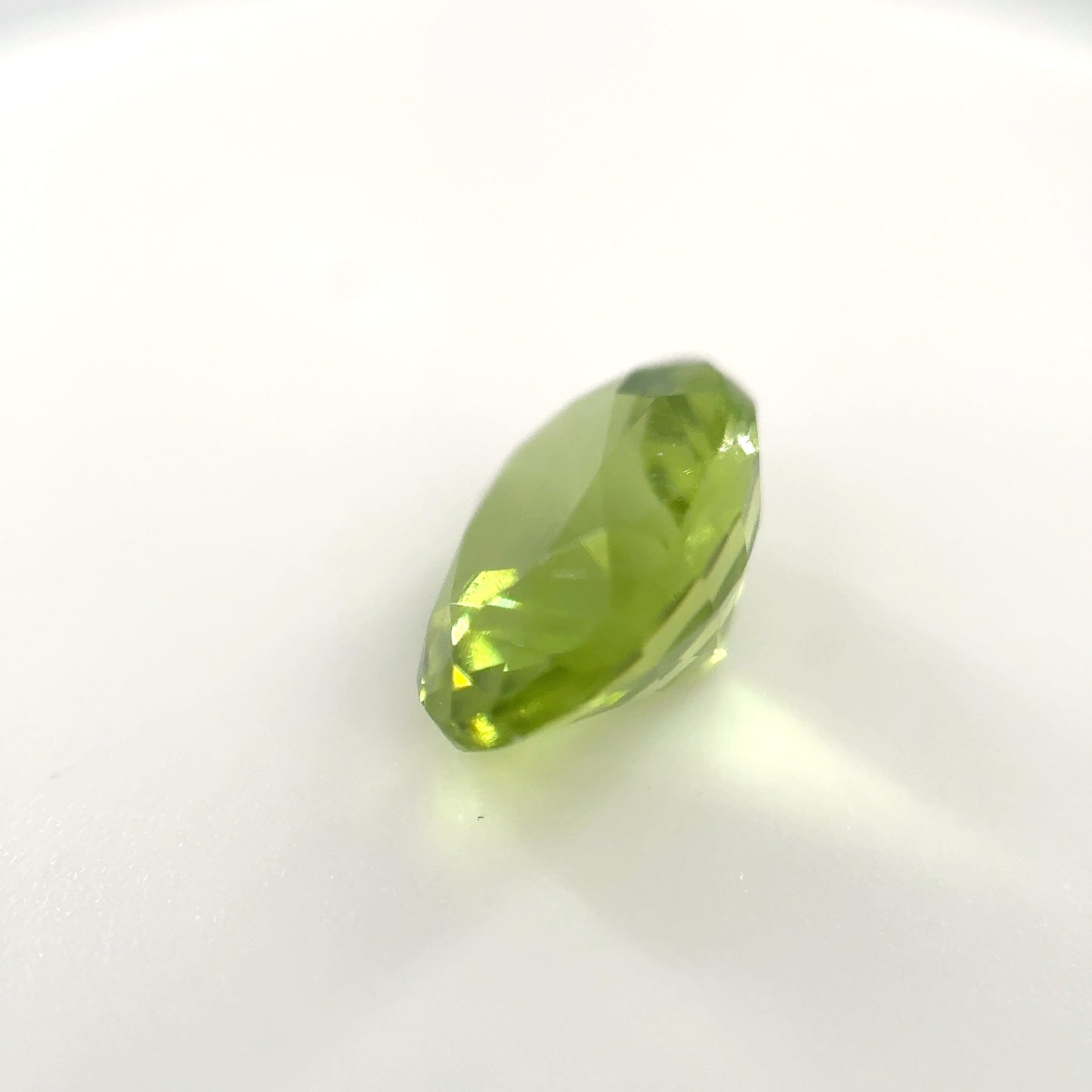 5277-PD-48 | 2.2ct Peridot | 7.1x8.6mm