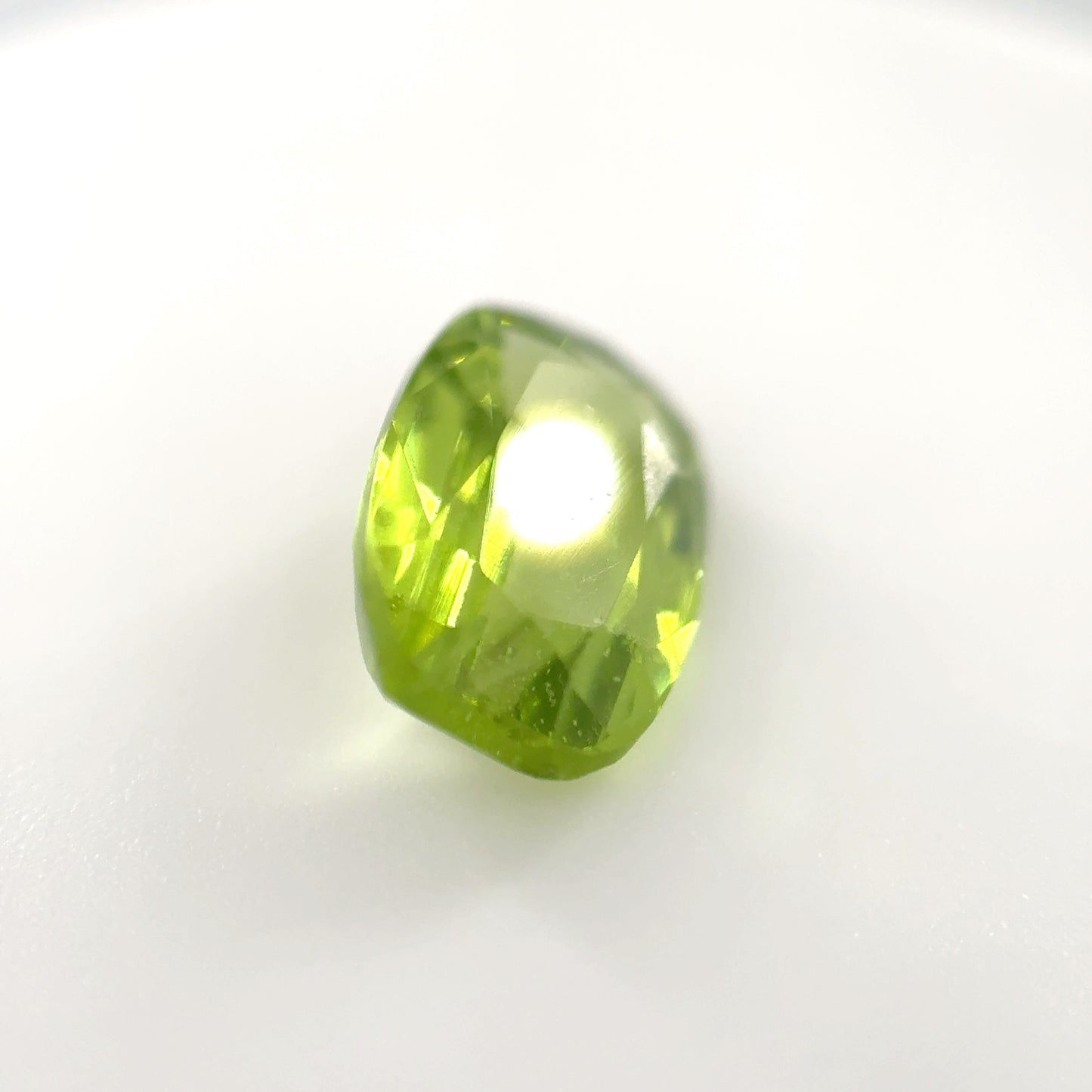 5272-PD-56 | 2.55ct Peridot | 2.9x4.1mm