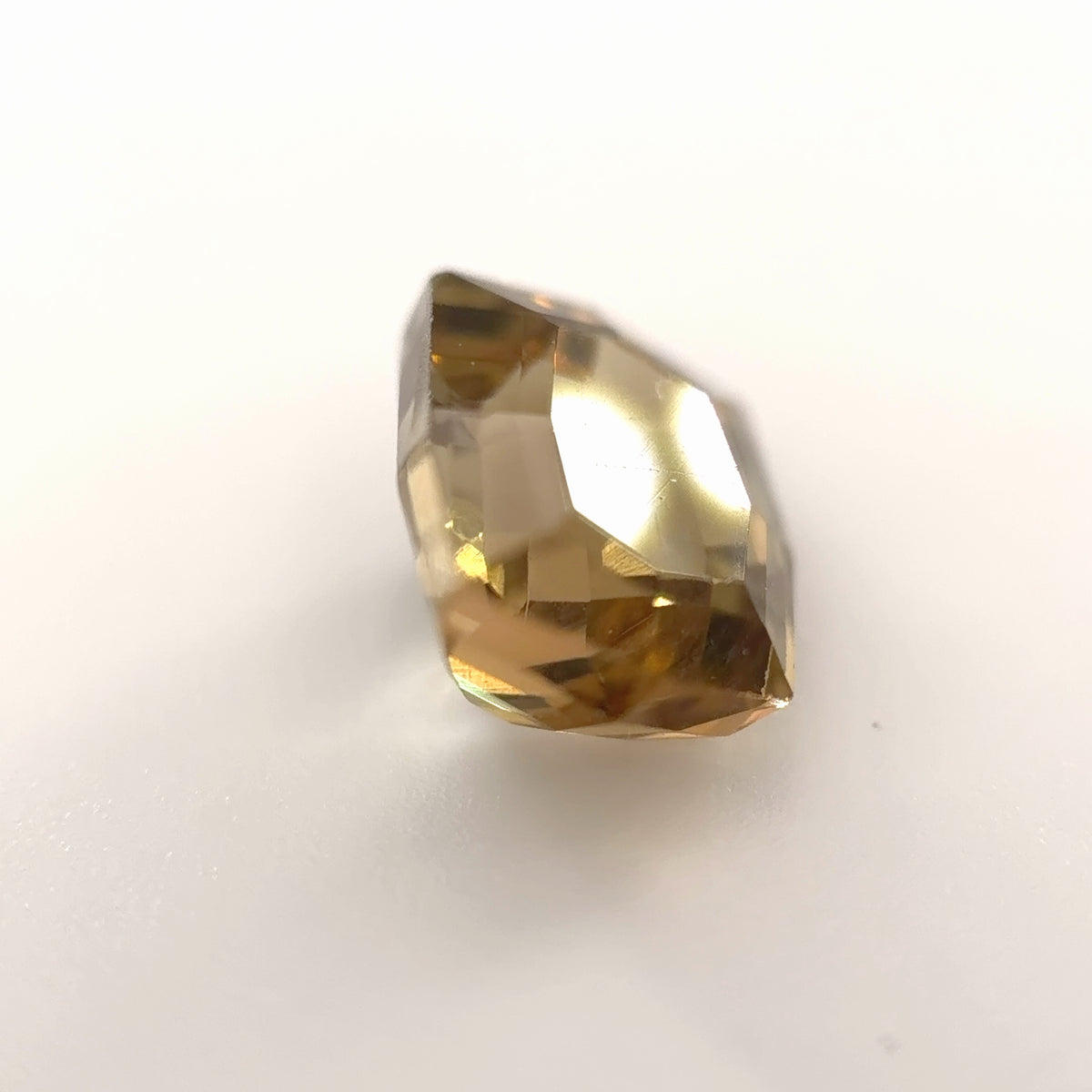 5486-TN-90 | 1.9ct Tanzanite | 6.3x7.1mm | Unheated