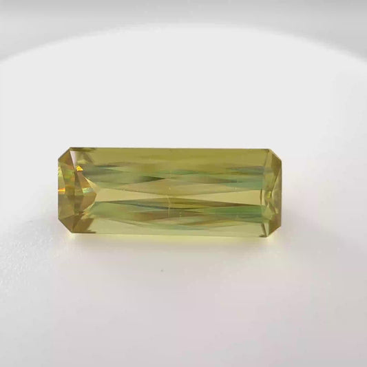 Earth Grown 2.9ct Yellow Sphene – Loose Gemstone Radiant Cut 5.6x14.2mm
